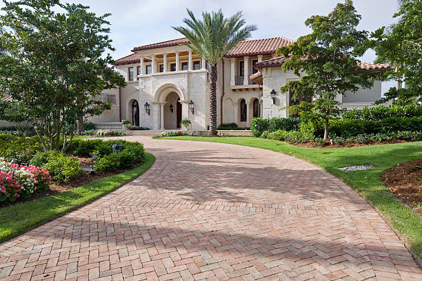 Best Driveway Resurfacing Pavers  in Mirrormont, WA